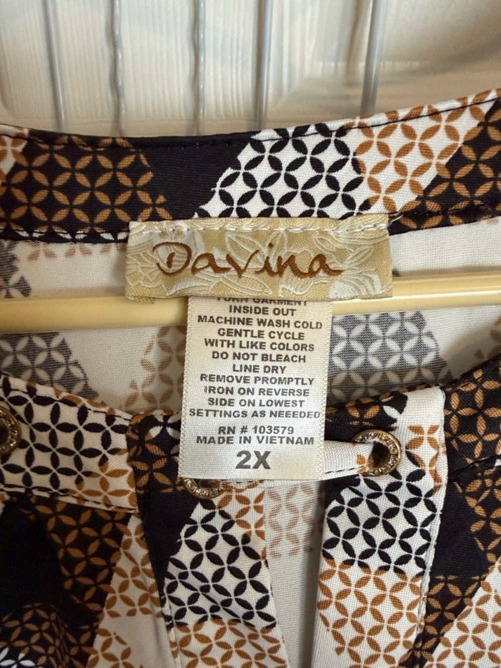 Davina Geo-Print Long Sleeve Top in Black, Cream & Brown by Charter Club - Picture 3 of 5